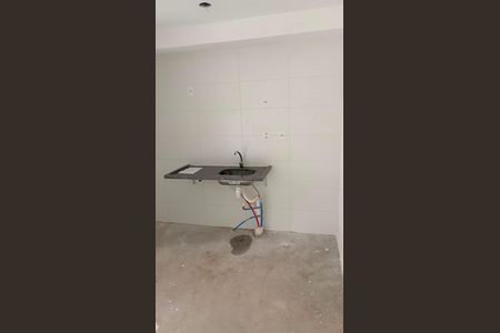 Cozinha de apartamento à venda com 2 quartos, 54m² em Vila Bandeirantes, São Paulo