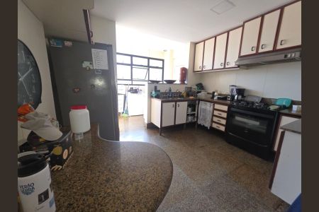 Cozinha de apartamento para alugar com 4 quartos, 248m² em Vila Nova, Cabo Frio