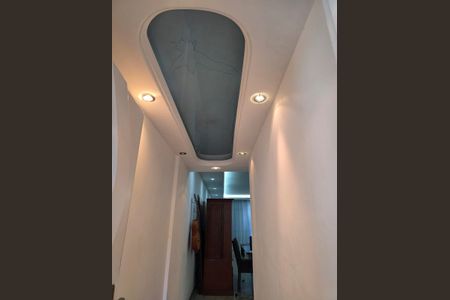 Corredor de apartamento para alugar com 4 quartos, 248m² em Vila Nova, Cabo Frio