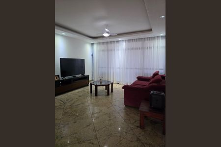 Apartamento para alugar com 248m², 4 quartos e 2 vagas Apartamento para alugar com 248m², 4 quartos e 2 vagasSala
