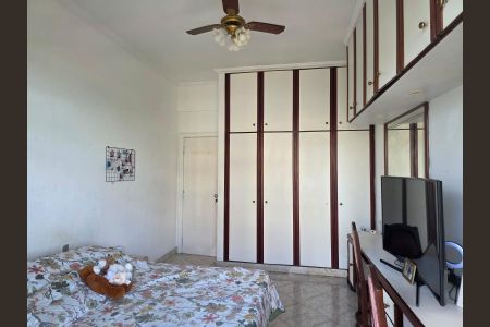 Apartamento para alugar com 248m², 4 quartos e 2 vagas Apartamento para alugar com 248m², 4 quartos e 2 vagasQuarto