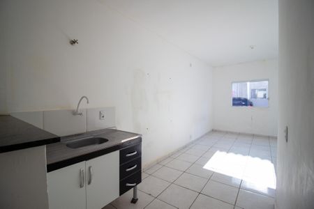 Cozinha de casa de condomínio para alugar com 1 quarto, 22m² em Jardim Nogueira, Sorocaba
