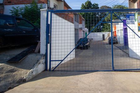 Casa de condomínio para alugar com 22m², 1 quarto e 1 vaga Casa de condomínio para alugar com 22m², 1 quarto e 1 vagaFachada