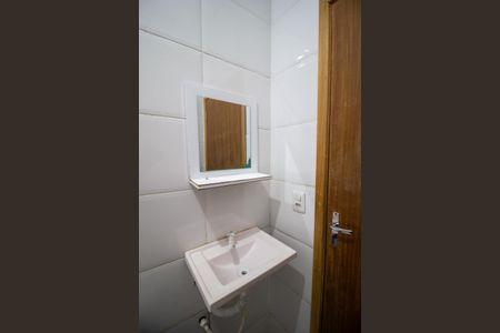Casa de condomínio para alugar com 22m², 1 quarto e 1 vaga Casa de condomínio para alugar com 22m², 1 quarto e 1 vagaBanheiro