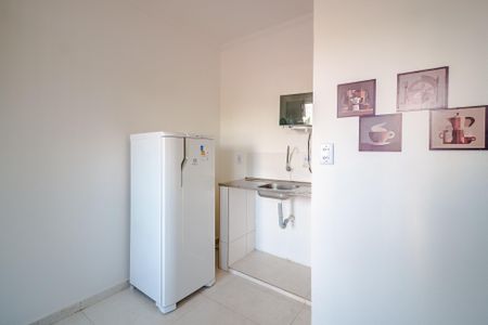 Cozinha de kitnet/studio para alugar com 1 quarto, 25m² em Vila Butantã, São Paulo