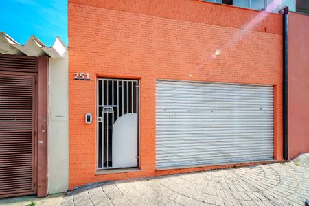 Fachada de kitnet/studio para alugar com 1 quarto, 25m² em Vila Butantã, São Paulo