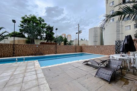 Apartamento para alugar com 65m², 2 quartos e 1 vaga Apartamento para alugar com 65m², 2 quartos e 1 vagaÁrea comum - Piscina