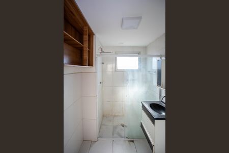 Banheiro de apartamento à venda com 2 quartos, 46m² em Casa Grande, Diadema