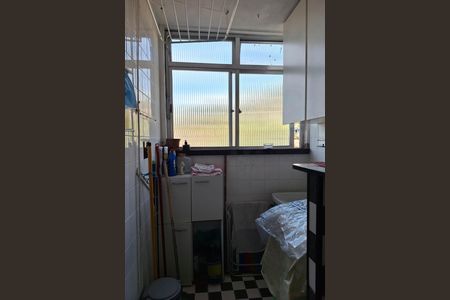Apartamento à venda com 60m², 2 quartos e 1 vaga Apartamento à venda com 60m², 2 quartos e 1 vagaÁrea de Serviço