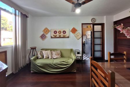 Apartamento à venda com 60m², 2 quartos e 1 vaga Apartamento à venda com 60m², 2 quartos e 1 vagaSala