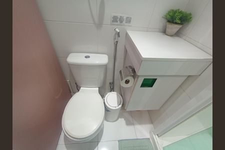 Apartamento para alugar com 57m², 1 quarto e 1 vaga Apartamento para alugar com 57m², 1 quarto e 1 vagaBanheiro