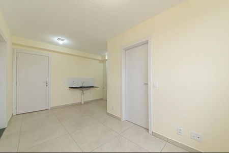 Sala de apartamento para alugar com 2 quartos, 34m² em Jardim São Luís, São Paulo