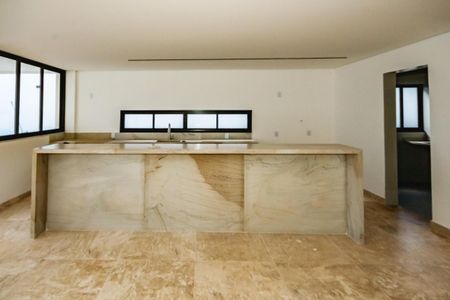 Casa à venda com 4 quartos, 260m² em Bandeirantes (pampulha), Belo Horizonte
