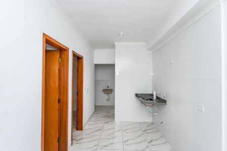 Sala e cozinha de apartamento para alugar com 2 quartos, 50m² em São Domingos, São Paulo