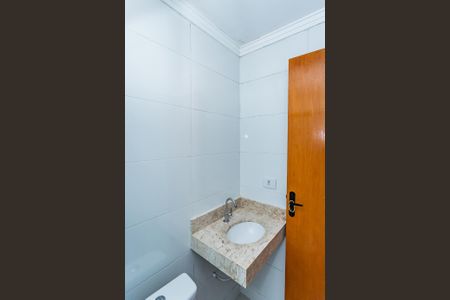 Banheiro de apartamento para alugar com 2 quartos, 50m² em São Domingos, São Paulo
