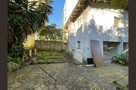 Área externa de casa para alugar com 4 quartos, 253m² em Centro, São Leopoldo