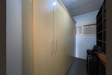 Despensa de casa para alugar com 4 quartos, 253m² em Centro, São Leopoldo