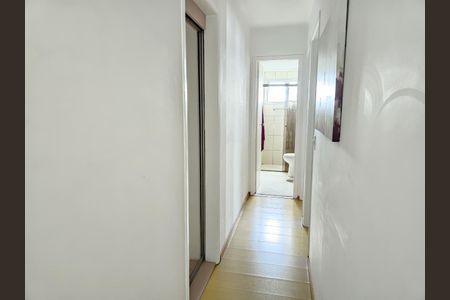 Corredor de apartamento para alugar com 3 quartos, 80m² em Butantã, São Paulo