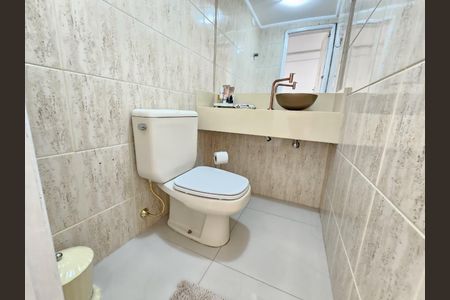 Banheiro de apartamento para alugar com 3 quartos, 80m² em Butantã, São Paulo