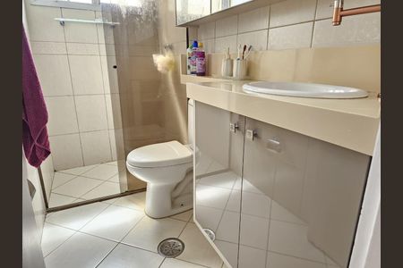 Banheiro de apartamento para alugar com 3 quartos, 80m² em Butantã, São Paulo