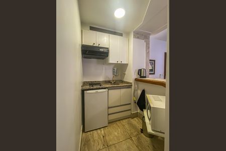 Cozinha de apartamento à venda com 1 quarto, 42m² em Itaim Bibi, São Paulo
