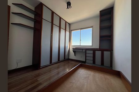Apartamento para alugar com 210m², 4 quartos e 2 vagasQuarto 2