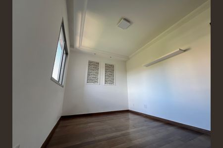 Apartamento para alugar com 210m², 4 quartos e 2 vagasQuarto 4