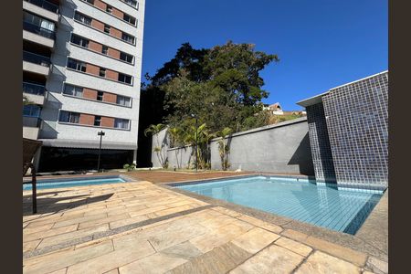 Apartamento para alugar com 210m², 4 quartos e 2 vagasÁrea comum - Piscina