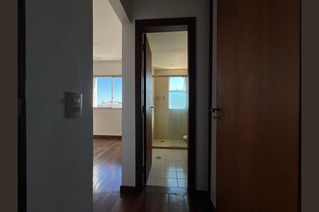 Apartamento para alugar com 210m², 4 quartos e 2 vagasQuarto 3 - Suíte 2