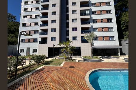 Apartamento para alugar com 210m², 4 quartos e 2 vagasFachada do Prédio / Piscina 