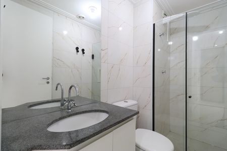 Banheiro  de apartamento à venda com 1 quarto, 31m² em Água Branca, São Paulo