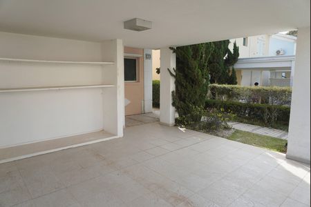 Garagem de casa de condomínio à venda com 2 quartos, 159m² em Residencial Dois (tambore), Santana de Parnaíba