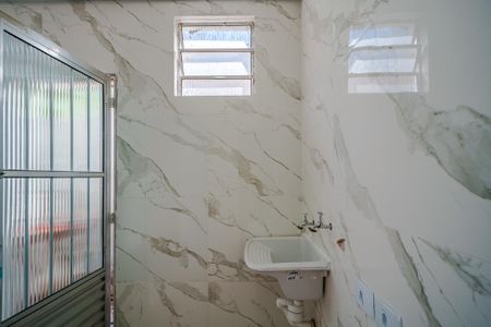 Área de Serviço de casa para alugar com 1 quarto, 35m² em Jaguaré, São Paulo