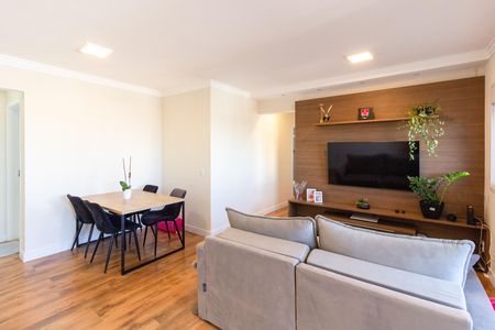Apartamento para alugar com 71m², 2 quartos e 1 vagaSala