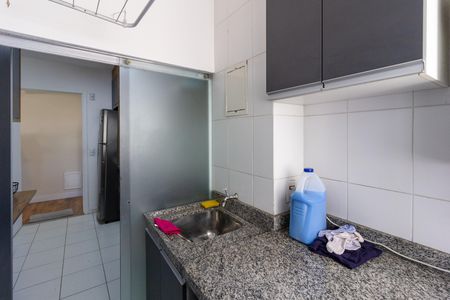 Apartamento para alugar com 71m², 2 quartos e 1 vagaÁrea de Serviço
