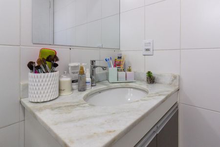 Apartamento para alugar com 71m², 2 quartos e 1 vagaBanheiro do Quarto 2 suíte