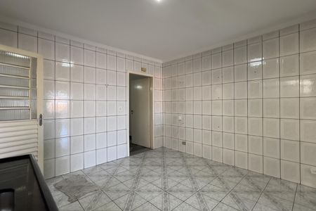 Cozinha de casa para alugar com 1 quarto, 150m² em Jardim Elizabeth, Guarulhos