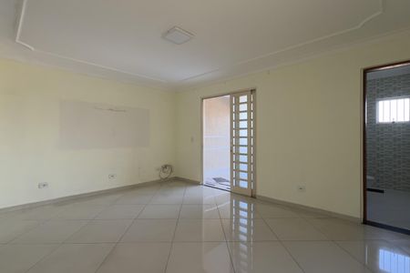 Sala de casa para alugar com 1 quarto, 150m² em Jardim Elizabeth, Guarulhos