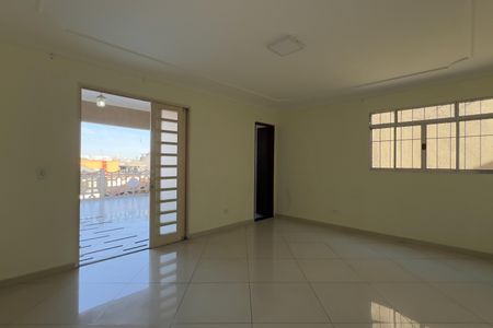Sala de casa para alugar com 1 quarto, 150m² em Jardim Elizabeth, Guarulhos
