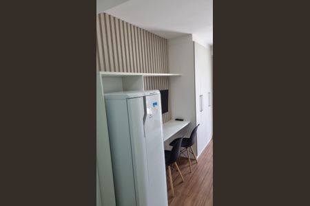 Cozinha de kitnet/studio para alugar com 1 quarto, 41m² em Alto da XV, Curitiba