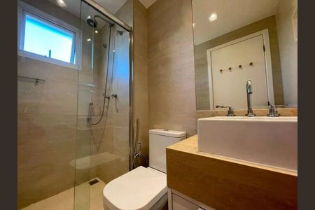 Banheiro de apartamento para alugar com 3 quartos, 138m² em Santo Amaro, São Paulo