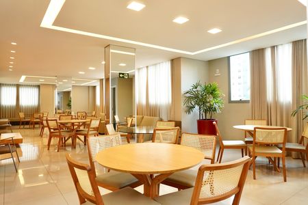 Apartamento para alugar com 54m², 2 quartos e 2 vagas Apartamento para alugar com 54m², 2 quartos e 2 vagasÁrea comum - Salão de festas