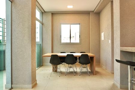 Apartamento para alugar com 54m², 2 quartos e 2 vagas Apartamento para alugar com 54m², 2 quartos e 2 vagasÁrea comum - Espaço Gourmet