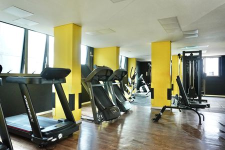 Apartamento para alugar com 54m², 2 quartos e 2 vagas Apartamento para alugar com 54m², 2 quartos e 2 vagasÁrea comum - Academia