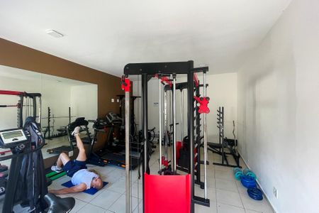Área comum - Academia de apartamento para alugar com 2 quartos, 47m² em Vila Monte Serrat, Cotia