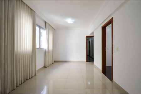 Apartamento para alugar com 3 quartos, 89m² em Colégio Batista, Belo Horizonte