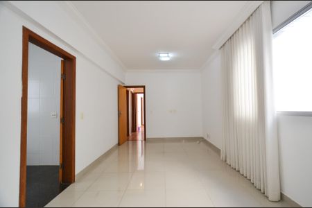 Sala Ambientes de apartamento para alugar com 3 quartos, 89m² em Colégio Batista, Belo Horizonte