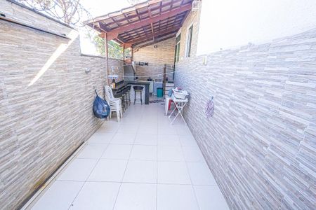 Casa à venda com 115m², 2 quartos e 1 vaga Casa à venda com 115m², 2 quartos e 1 vagaarea de serviço e gourmet