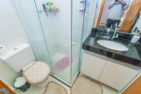 banheiro de casa à venda com 2 quartos, 115m² em Santa Monica, Belo Horizonte