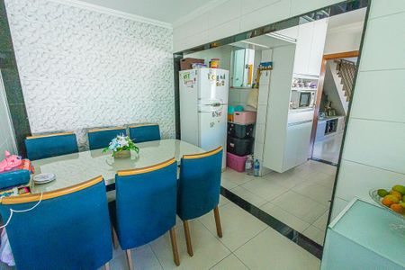 Casa à venda com 115m², 2 quartos e 1 vaga Casa à venda com 115m², 2 quartos e 1 vagacopa